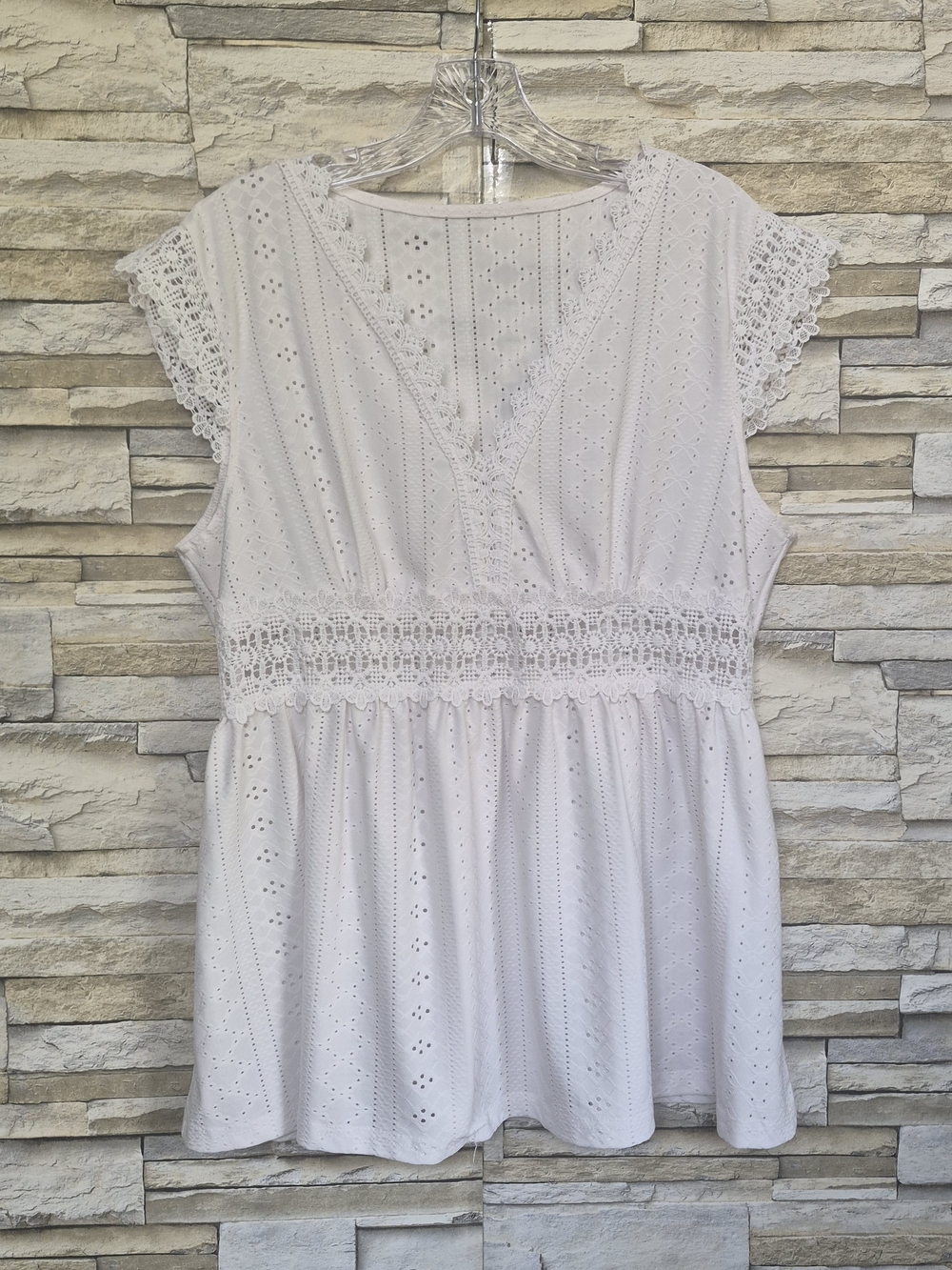 ​Eyelet Lace Peplum Top Blouse Women XXL White Boho Cottagecore Cap Sleeve